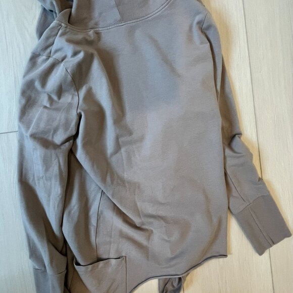 Monk & Lou Beige Gray White Long Sleeve Coat Wrap Medium - Picture 2 of 3